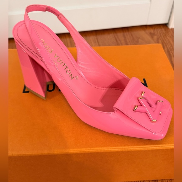 Louis Vuitton Shake Slingback Pumps - Picture 3 of 9